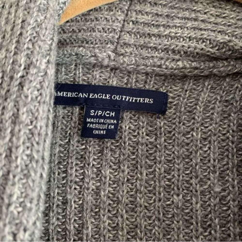 American Eagle • Collegiate Stripe Knit‎ Cardigan  - Picture 7 of 8